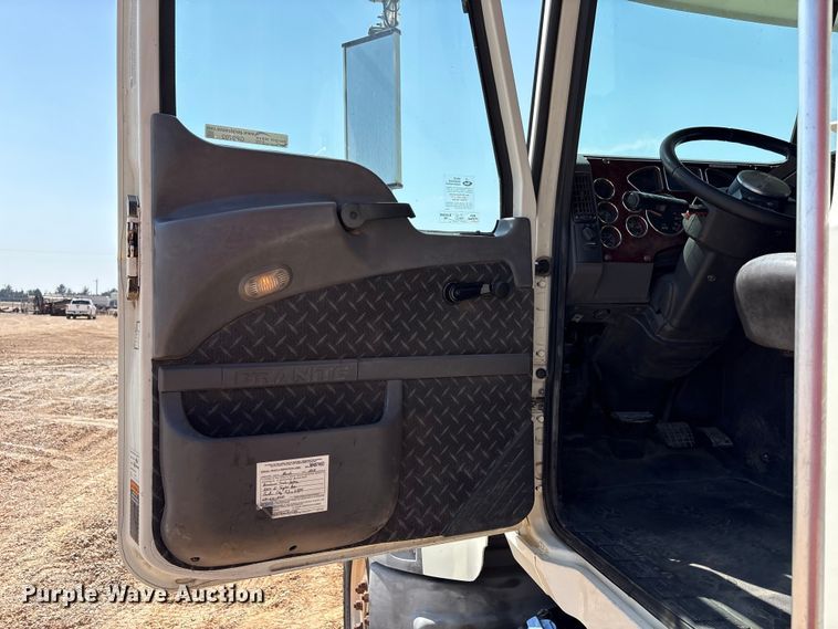 image for item GP9702 2013 Mack GU713 dump truck