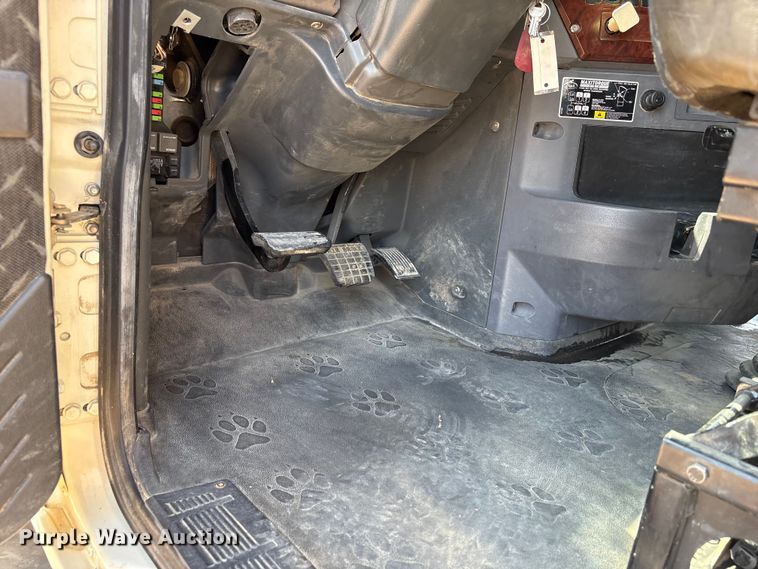 image for item GP9702 2013 Mack GU713 dump truck