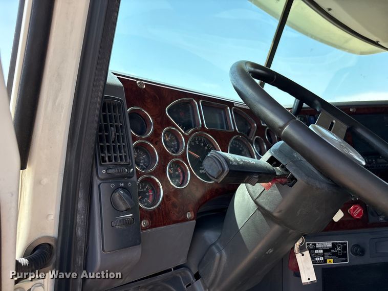 image for item GP9702 2013 Mack GU713 dump truck
