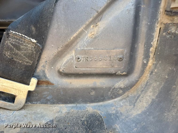 image for item GP9704 1986 Mack R688ST dump truck