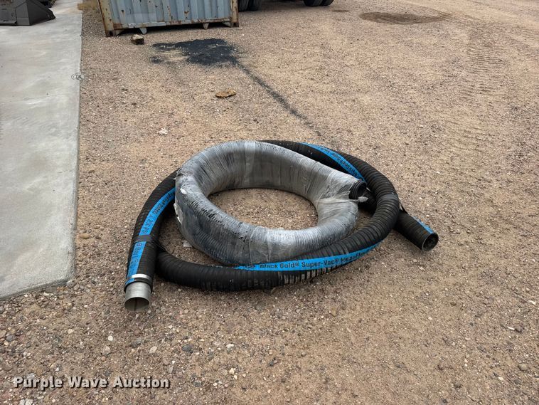 image for item GP9706 2001 Kenworth T300 hydrovac truck