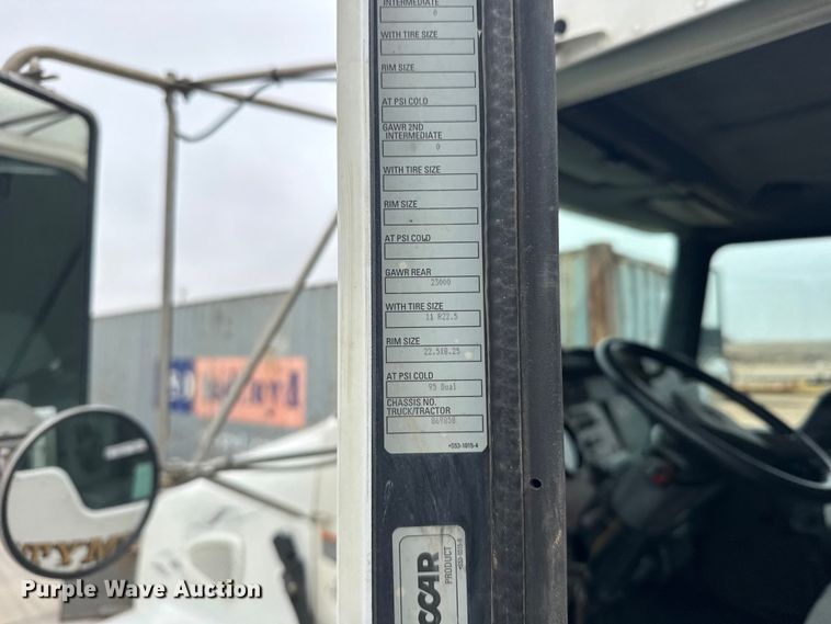 image for item GP9706 2001 Kenworth T300 hydrovac truck