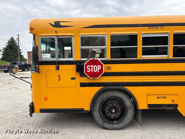 image for item DO5222 2003 Blue Bird TC2000 school bus