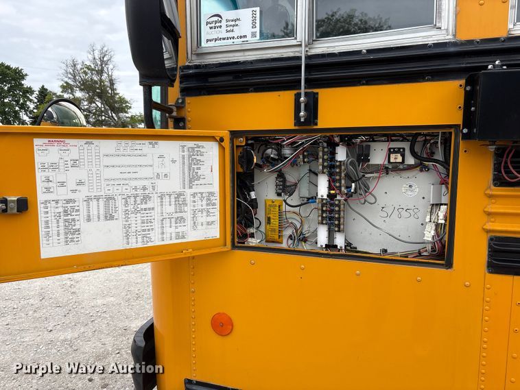 image for item DO5222 2003 Blue Bird TC2000 school bus