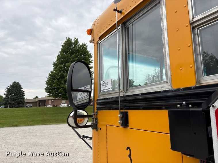 image for item DO5222 2003 Blue Bird TC2000 school bus