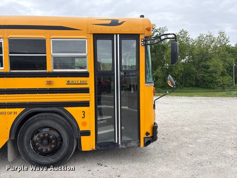 image for item DO5222 2003 Blue Bird TC2000 school bus