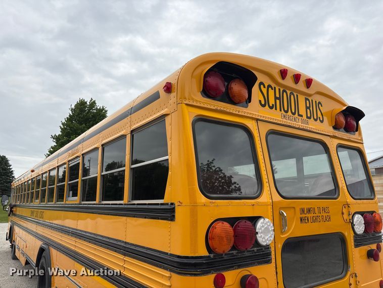 image for item DO5222 2003 Blue Bird TC2000 school bus