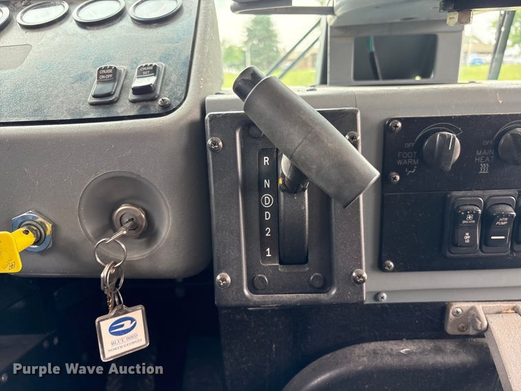 image for item DO5222 2003 Blue Bird TC2000 school bus
