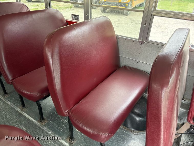 image for item DO5222 2003 Blue Bird TC2000 school bus