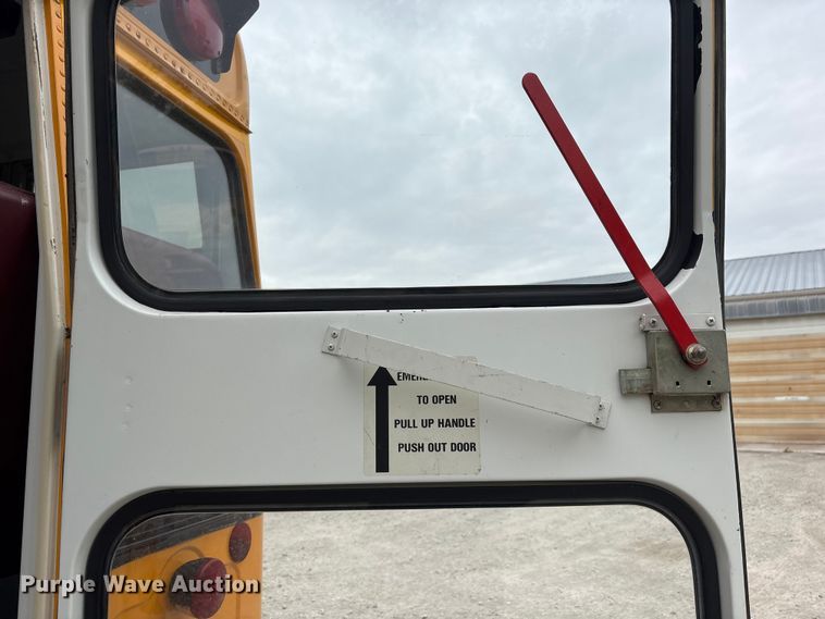 image for item DO5222 2003 Blue Bird TC2000 school bus