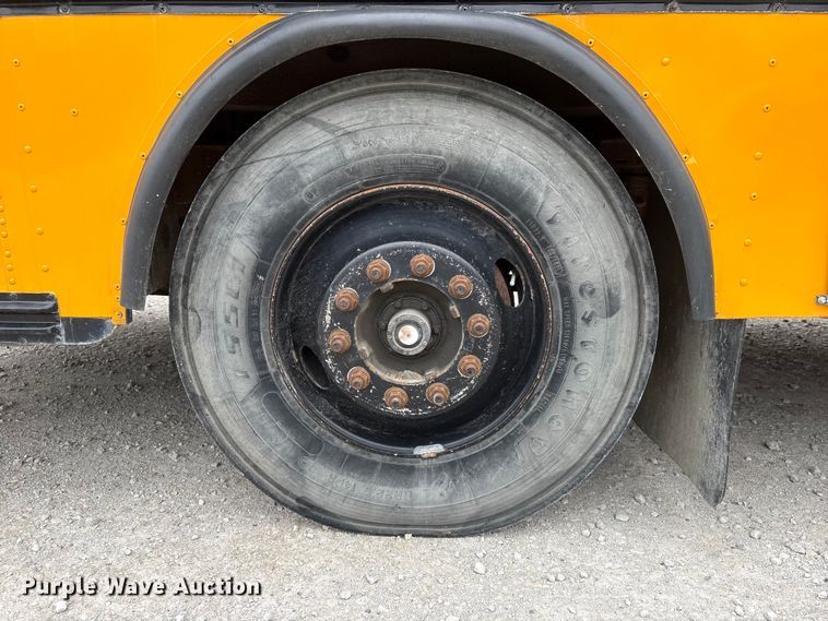 image for item DO5222 2003 Blue Bird TC2000 school bus