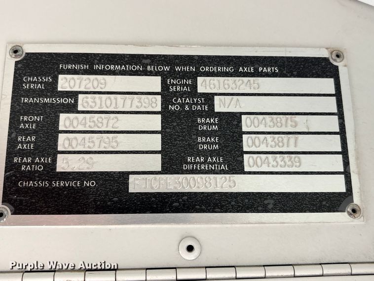 image for item DO5222 2003 Blue Bird TC2000 school bus