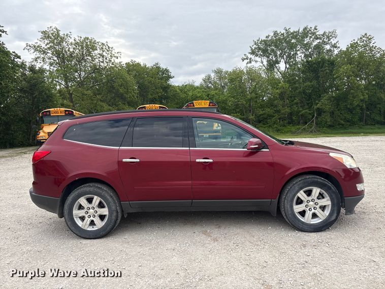 image for item DO5223 2010 Chevrolet Traverse LT SUV