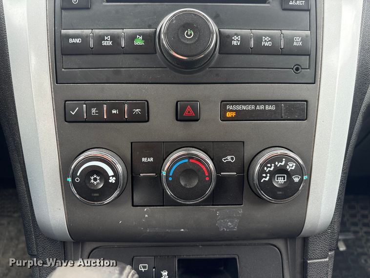image for item DO5223 2010 Chevrolet Traverse LT SUV