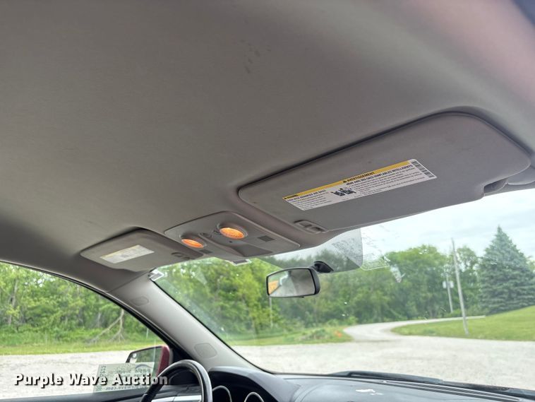 image for item DO5223 2010 Chevrolet Traverse LT SUV