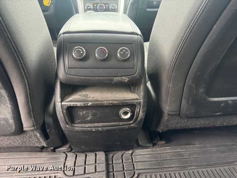 image for item DO5223 2010 Chevrolet Traverse LT SUV