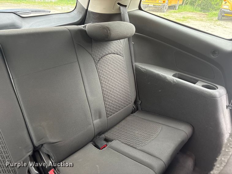 image for item DO5223 2010 Chevrolet Traverse LT SUV