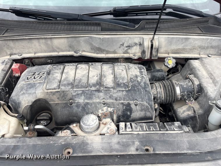 image for item DO5223 2010 Chevrolet Traverse LT SUV
