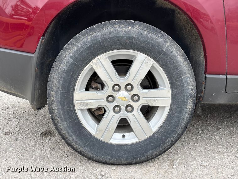 image for item DO5223 2010 Chevrolet Traverse LT SUV