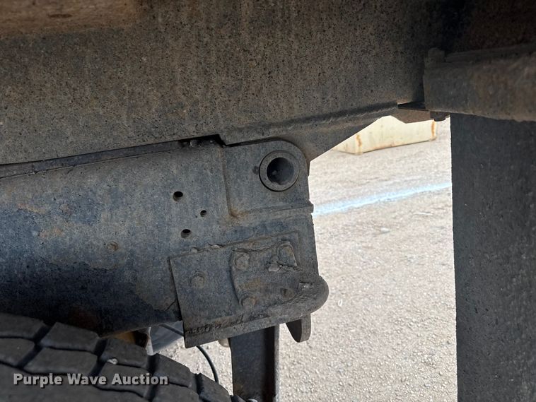image for item DS6827 2002 International 2554 dump truck