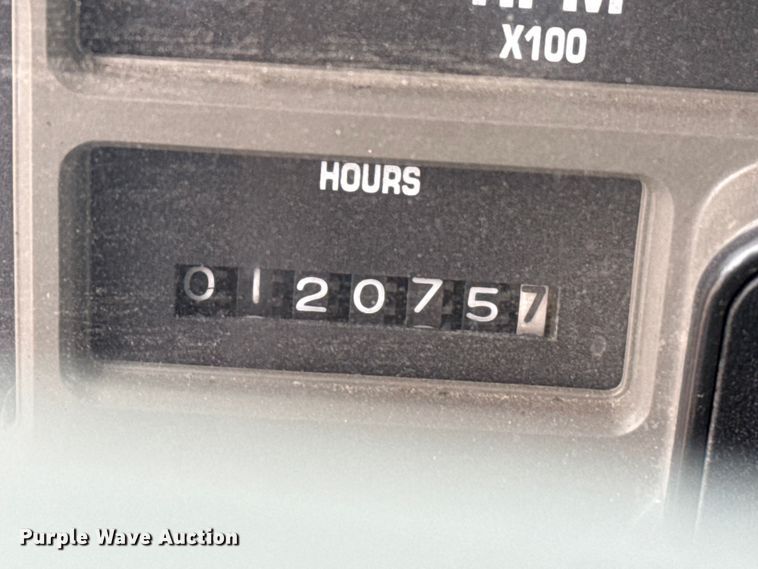 image for item DS6827 2002 International 2554 dump truck