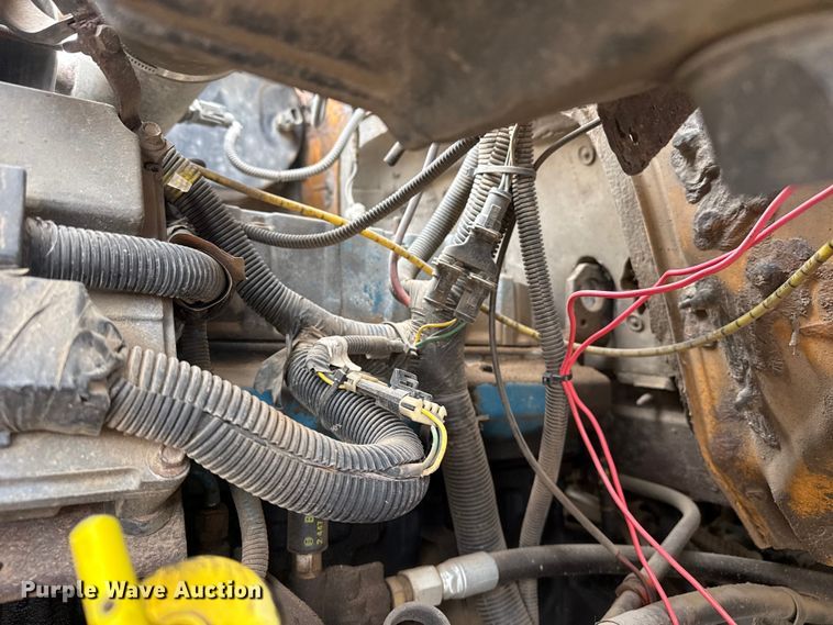 image for item DS6827 2002 International 2554 dump truck