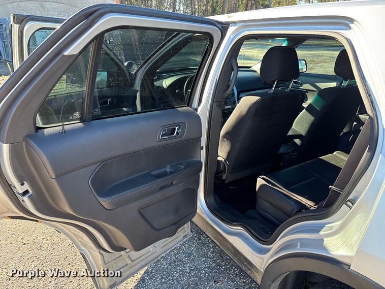 image for item DU0347 2015 Ford Explorer Police Interceptor SUV