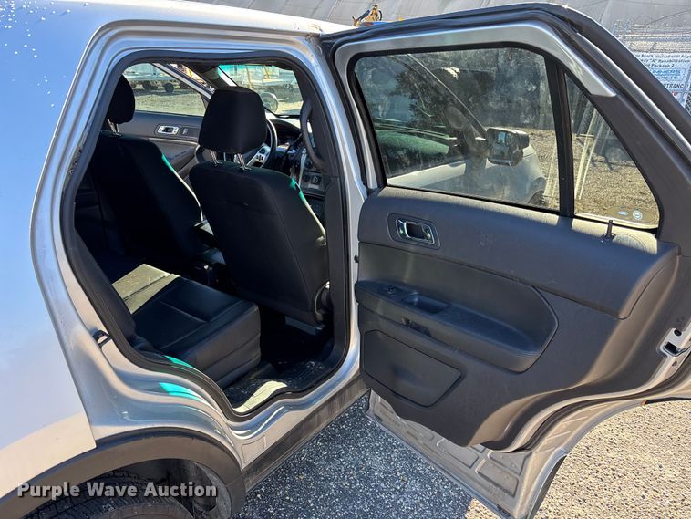 image for item DU0347 2015 Ford Explorer Police Interceptor SUV
