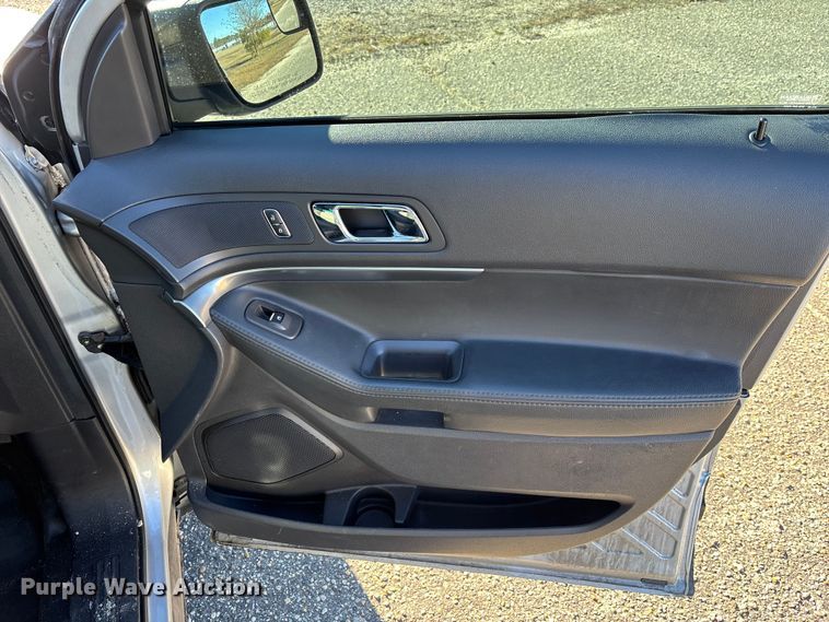 image for item DU0347 2015 Ford Explorer Police Interceptor SUV