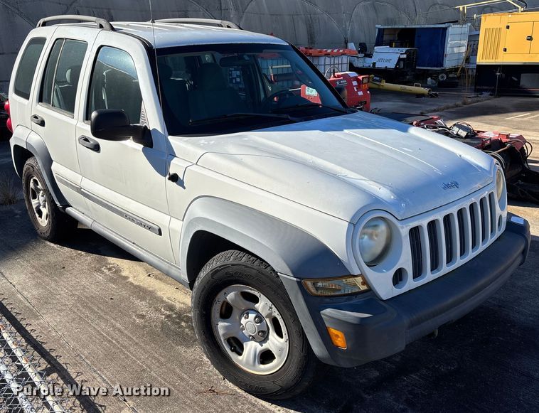 image for item DU0348 2006 Jeep Liberty SUV