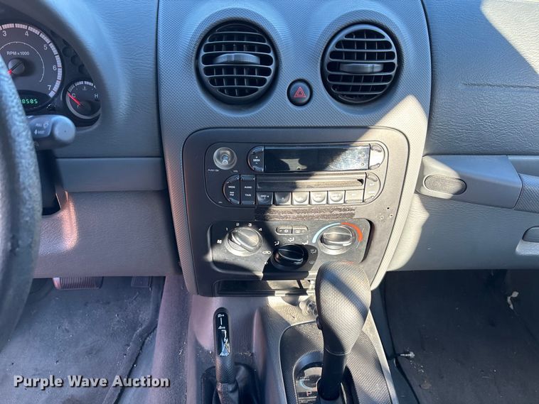 image for item DU0348 2006 Jeep Liberty SUV