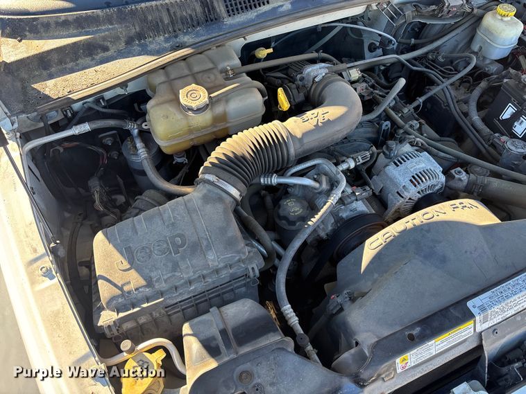 image for item DU0348 2006 Jeep Liberty SUV