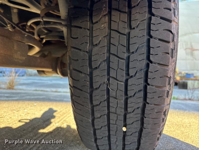 image for item DU0348 2006 Jeep Liberty SUV