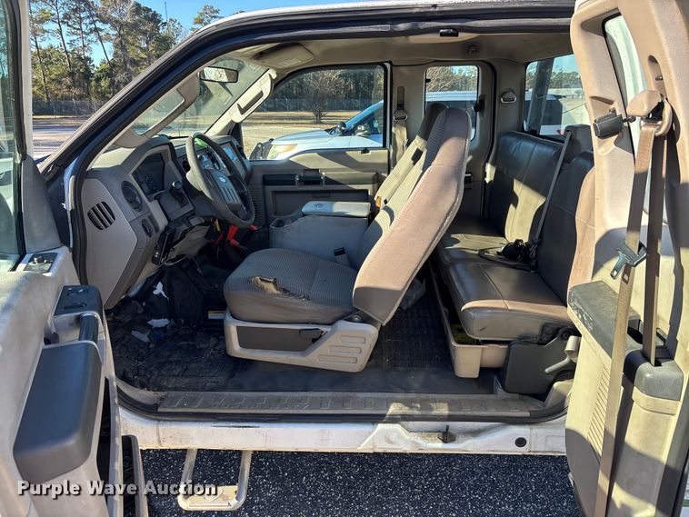 image for item DU0353 2008 Ford F250 Super Duty XL Ext. Cab pickup truck