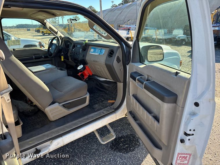image for item DU0353 2008 Ford F250 Super Duty XL Ext. Cab pickup truck