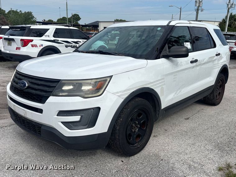 image for item DU0432 2017 Ford Explorer Police SUV