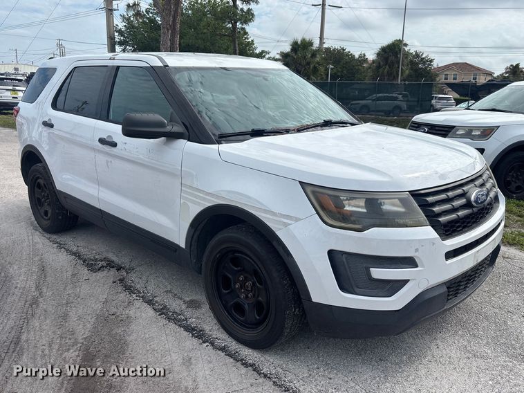 image for item DU0432 2017 Ford Explorer Police SUV