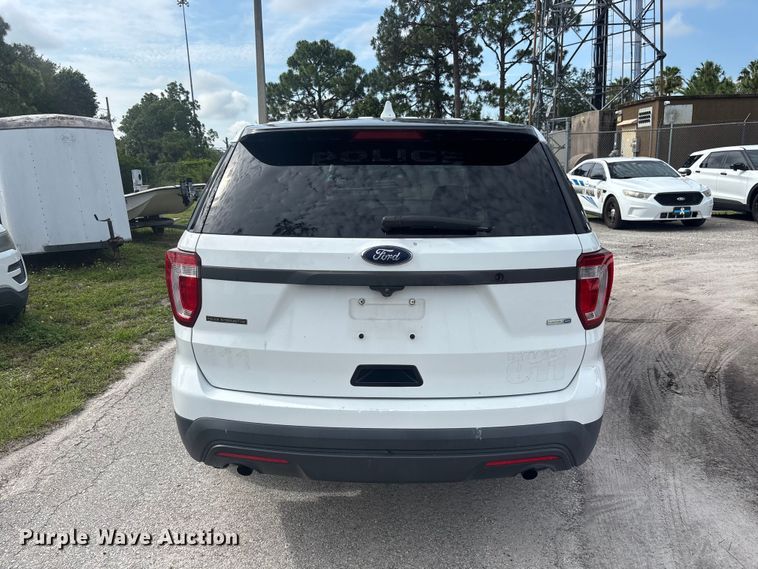 image for item DU0432 2017 Ford Explorer Police SUV