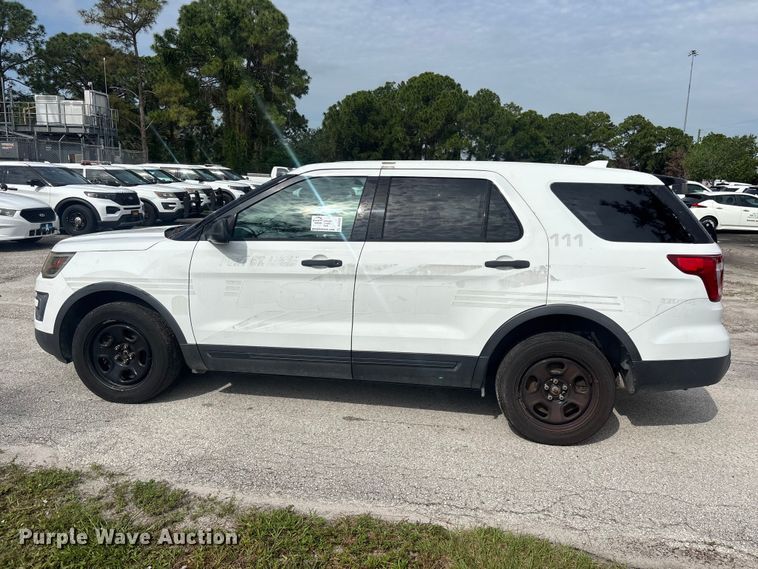 image for item DU0432 2017 Ford Explorer Police SUV