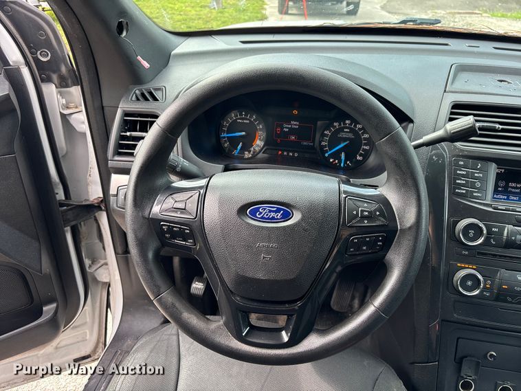 image for item DU0432 2017 Ford Explorer Police SUV