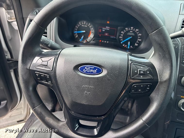 image for item DU0432 2017 Ford Explorer Police SUV