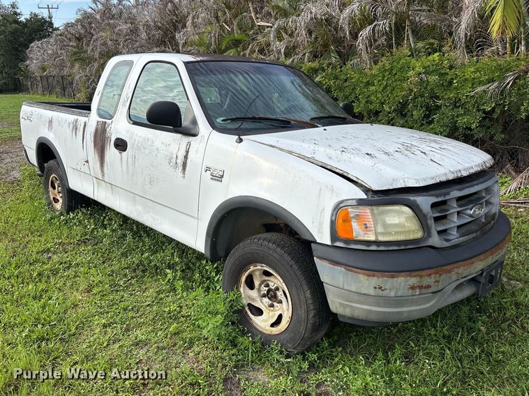 image for item DU6252 2002 Ford F150 Ext. Cab pickup truck