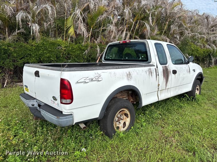 image for item DU6252 2002 Ford F150 Ext. Cab pickup truck