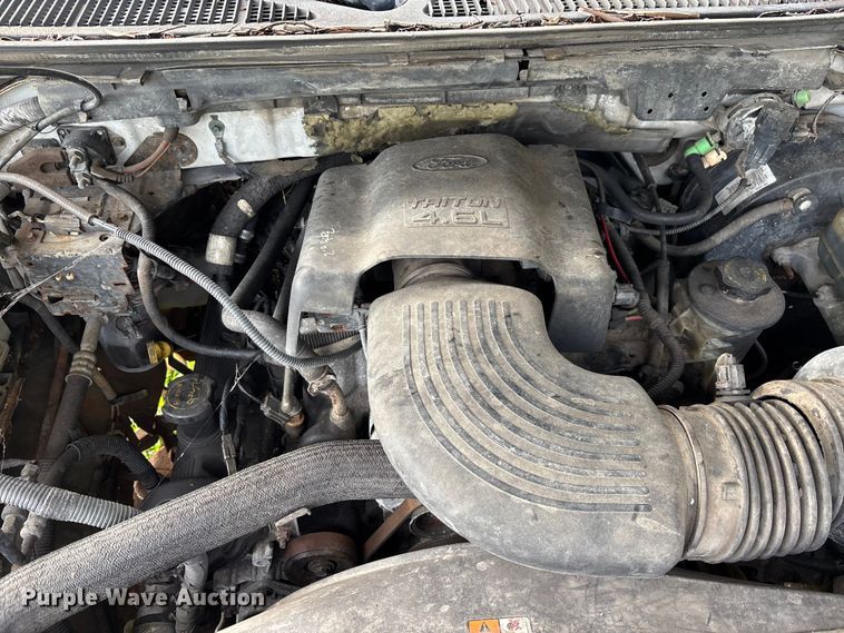 image for item DU6252 2002 Ford F150 Ext. Cab pickup truck