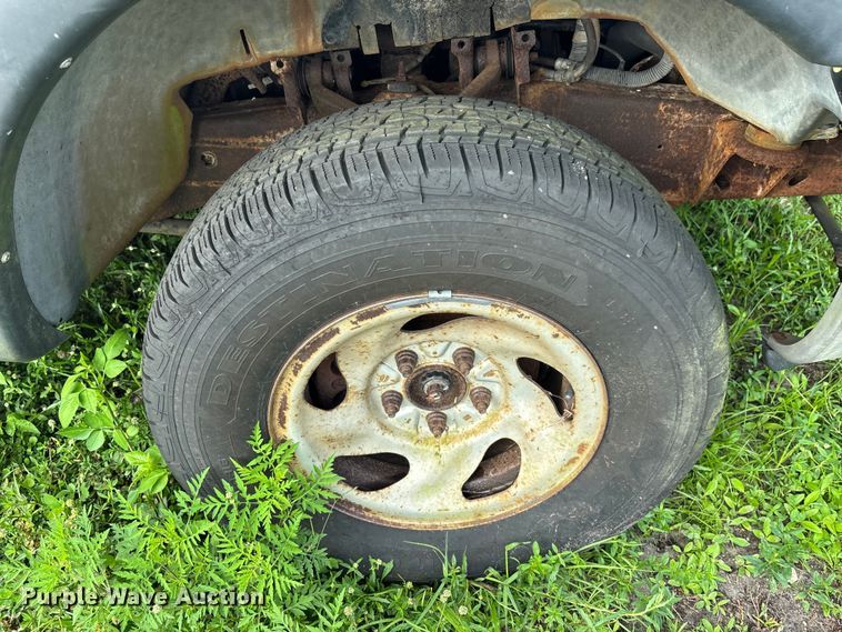 image for item DU6252 2002 Ford F150 Ext. Cab pickup truck