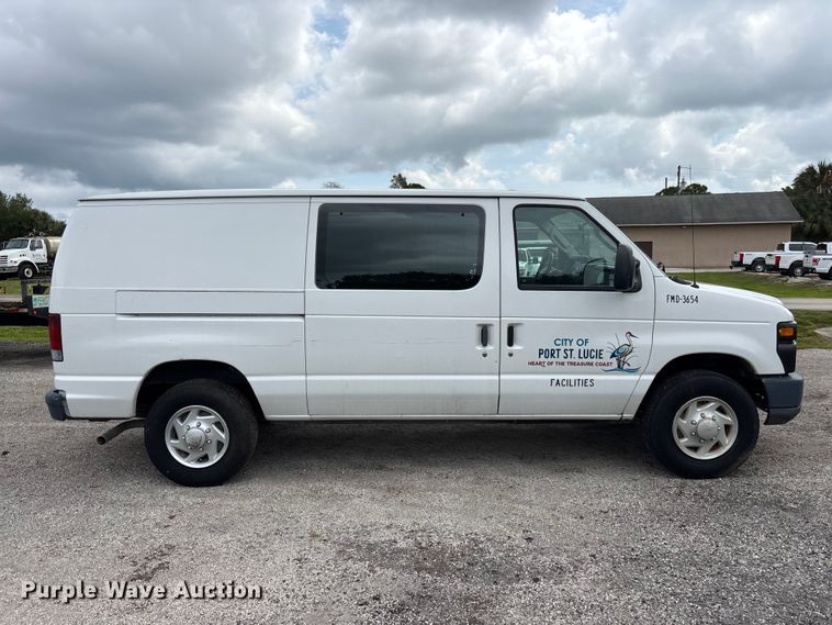 image for item DU6255 2009 Ford E250 van