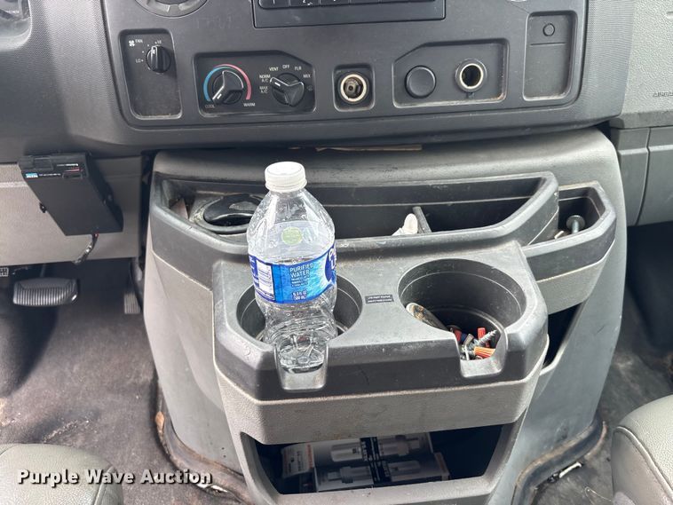 image for item DU6255 2009 Ford E250 van