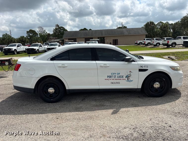 image for item DU6258 2015 Ford Taurus Police Interceptor 