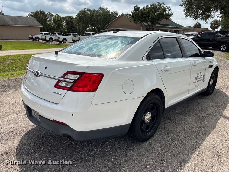 image for item DU6258 2015 Ford Taurus Police Interceptor 