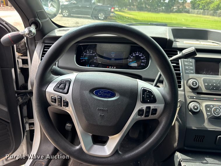 image for item DU6258 2015 Ford Taurus Police Interceptor 